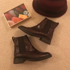 Mezlan Boots